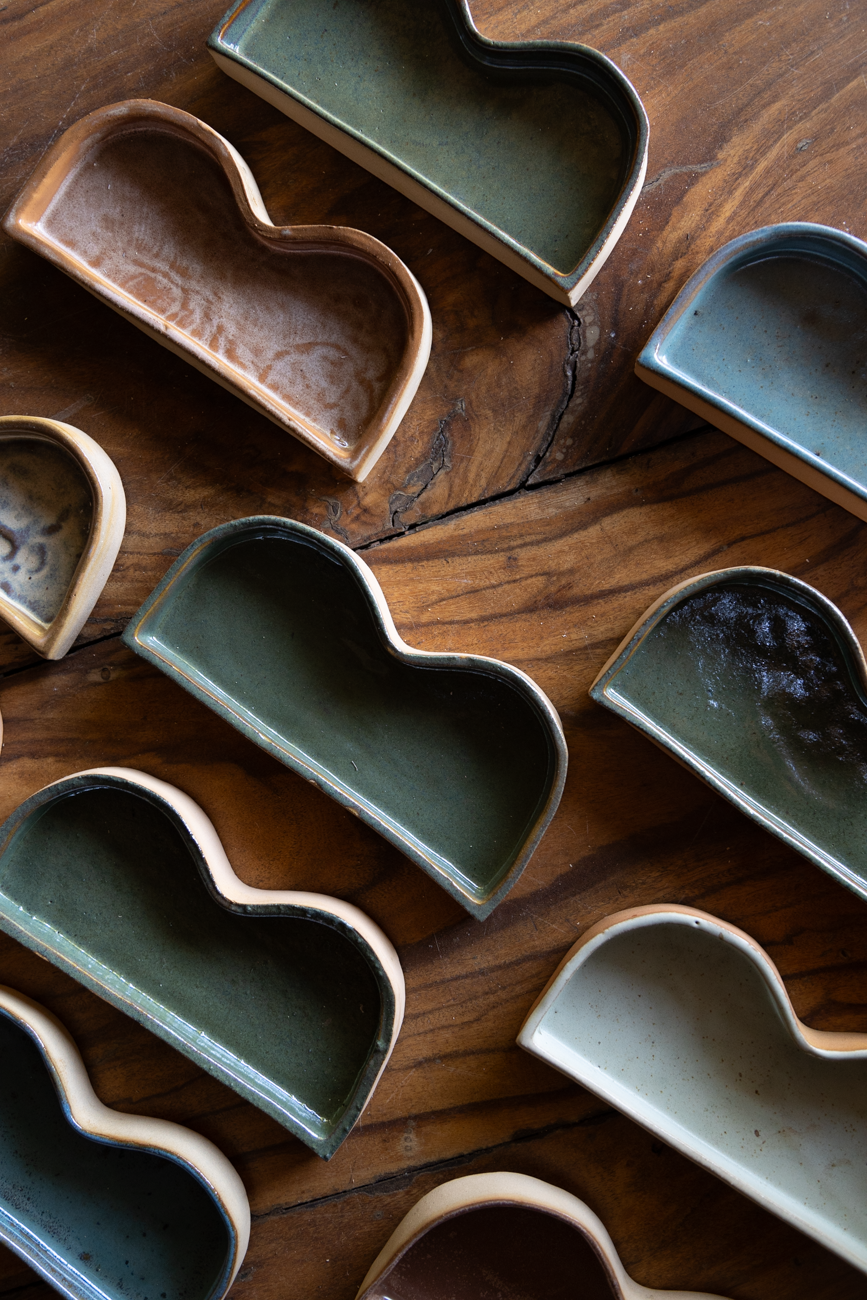 Handcrafted Ceramic Eyeglass Holder - Artisanal and Elegant
