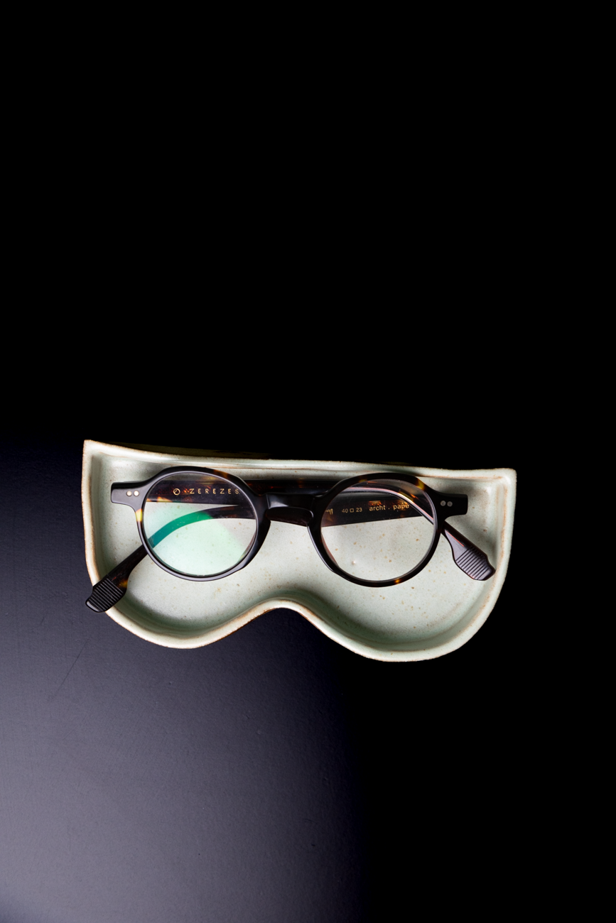 Handcrafted Ceramic Eyeglass Holder - Artisanal and Elegant